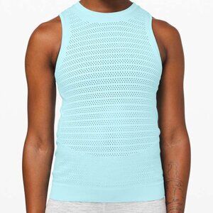 Lululemon Breeze By Muscle Tank II *Squad Sea Frost, Size 6 - Relaxed Fit